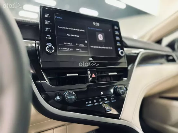 Toyota Camry 2.0Q 2022 - Thiết kế sang trọng đẳng cấp