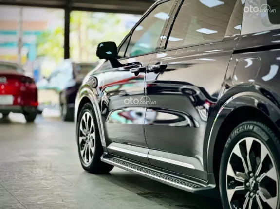 Kia Carnival 2.2D Signature 2022 - Nội thất cao cấp rộng rãi thoải mái