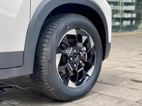 Kia Sonet 1.5 Luxury 2025 - Xe gia đình nhỏ gọn tinh tế - Giá tốt liên hệ ngay