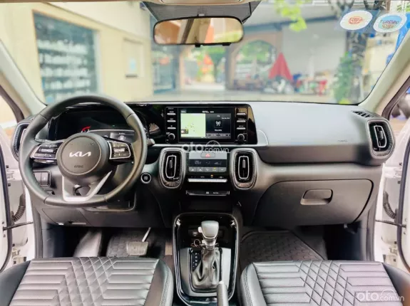 Kia Sonet 1.5 Luxury 2025 - Xe gia đình nhỏ gọn tinh tế - Giá tốt liên hệ ngay