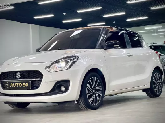 Suzuki Swift GLX 1.2 CVT 2023 - Xe cá tính trẻ trung, màu trắng nổi bật