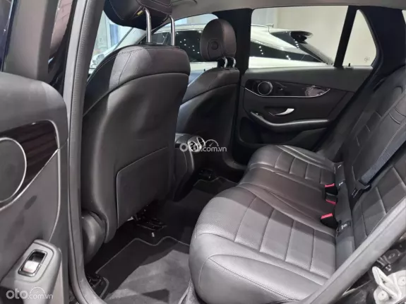 Mercedes-Benz GLC 200 4Matic 2022 - Mercedes GLC 200 4Matic Model 2022