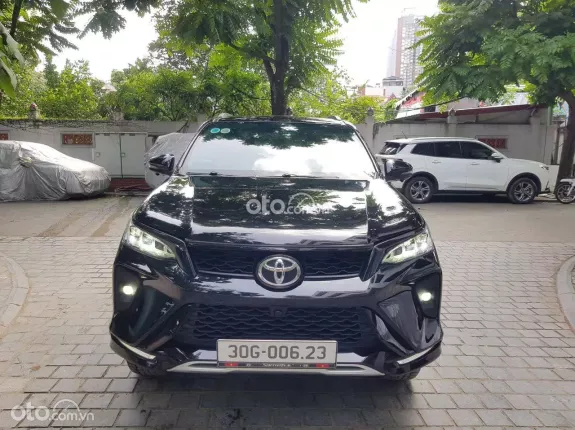 Toyota Fortuner 2.4G 4x2 AT  2022 - Toyota Fortuner Legender 2.4L 4x2 AT 2022
