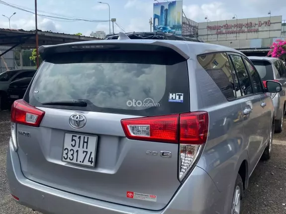 Toyota Innova 2.0E 2020 - Toyota innova 2.0E sản xuất 2020: Odo 6v7