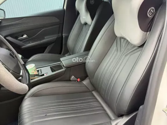 Peugeot 408 Premium 2023 - Xe đẹp lướt 19000 km, chủ đi giữ gìn