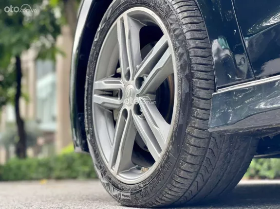 Hyundai Elantra Sport 1.6 2018 - Odo 110.000 km