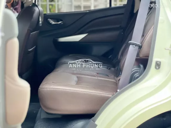 Nissan Terra 2.5L V 4WD 7AT 2019 - Xe cá nhân ủy quyền, sơn nguyên bản gần 100%