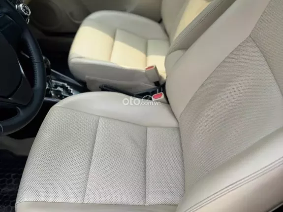 Toyota Vios 1.5 E CVT 2022 - Toyota Vios E CVT 2022