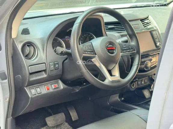 Nissan Navara PRO4X 2022 - Xe bán tải 4WD, nội thất tiện nghi, giá tốt