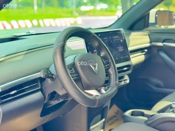 VinFast VF6 Plus 2025 - Odo 20 ngàn km