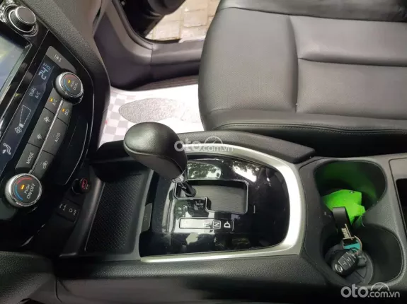 Nissan X trail 2.0 SL 2WD Premium 2020 - Nissan X trail 2.0 SL 2WD Premium 2020