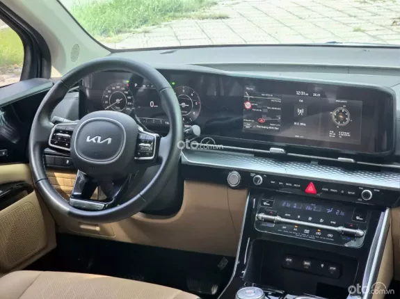 Kia Carnival 2.2D Premium 2022 - Xanh lam đẹp xuất sắc