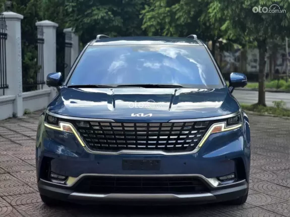 Kia Carnival 2.2D Premium 2022 - Xanh lam đẹp xuất sắc