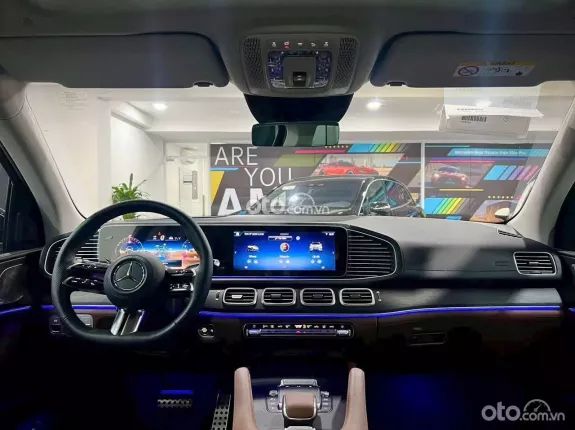 Mercedes-Benz GLS 450 4Matic 2025 - Xe sẵn đủ màu giao ngay, giao xe toàn quốc