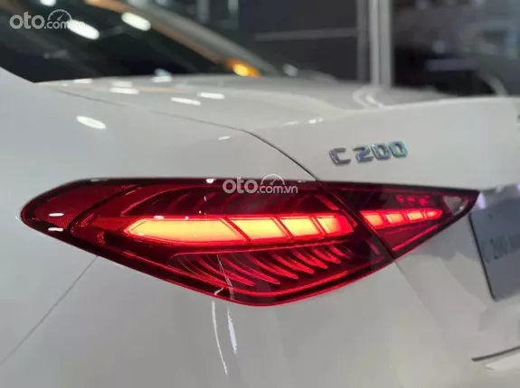 Mercedes-Benz C200 Avantgarde 2025 - Trả trước 399tr nhận xe