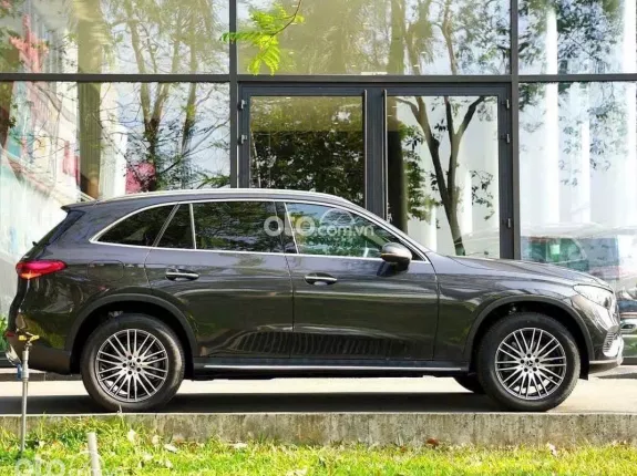 Mercedes-Benz GLC 200 4Matic 2025 - Ưu đãi tiền mặt lên đến 400 triệu đồng