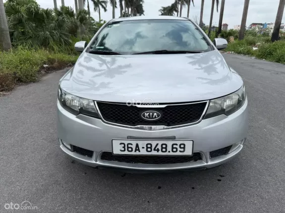 Kia Forte EX 1.6 MT 2011 - Xe gia đình hạng C