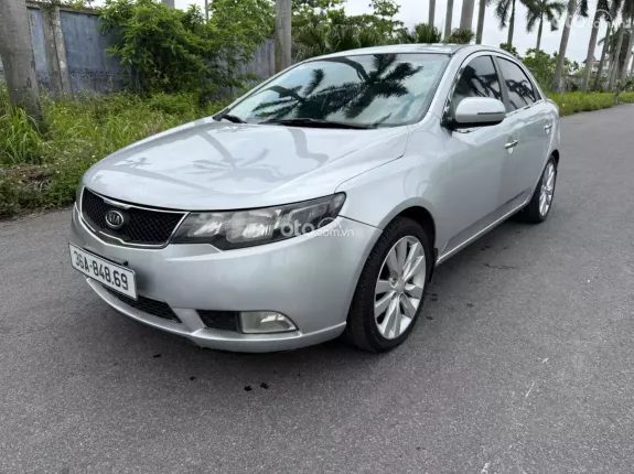 Kia Forte EX 1.6 MT 2011 - Xe gia đình hạng C