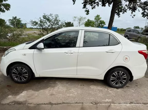 Hyundai Grand i10 Sedan 1.2 MT 2018 - Xe cũ chất lượng tốt, màu trắng nguyên bản