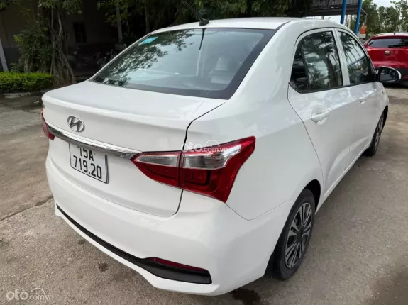 Hyundai Grand i10 Sedan 1.2 MT 2018 - Xe cũ chất lượng tốt, màu trắng nguyên bản