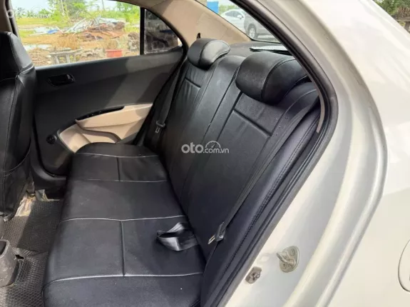 Hyundai Grand i10 Sedan 1.2 MT 2018 - Xe cũ chất lượng tốt, màu trắng nguyên bản