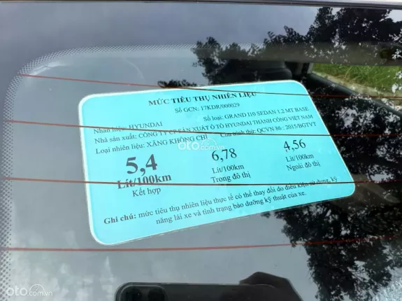 Hyundai Grand i10 Sedan 1.2 MT 2018 - Xe cũ chất lượng tốt, màu trắng nguyên bản