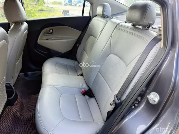 Kia Rio 1.4 AT 2015 - Kia Rio 1.4 AT 2015 nhập Hàn