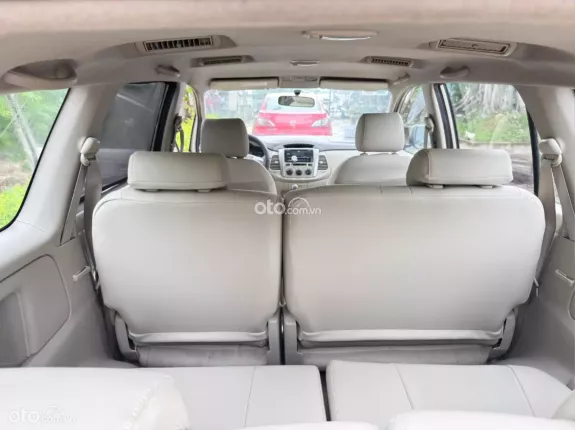 Toyota Innova 2.0E 2014 - Phom mới xe gia đình máy zin keo chỉ zin