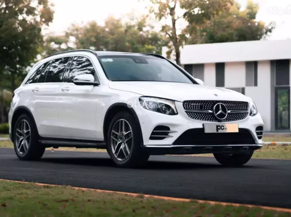 Mercedes-Benz GLC 300 4Matic 2018 - 1 chủ - Trắng Nâu