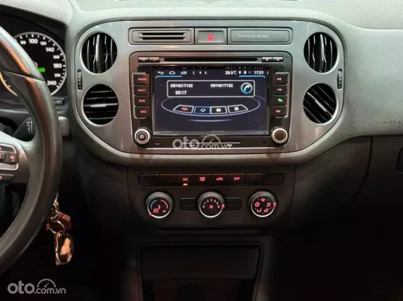 Volkswagen Tiguan 2.0AT 2016 - Nhập nguyên chiếc Đức