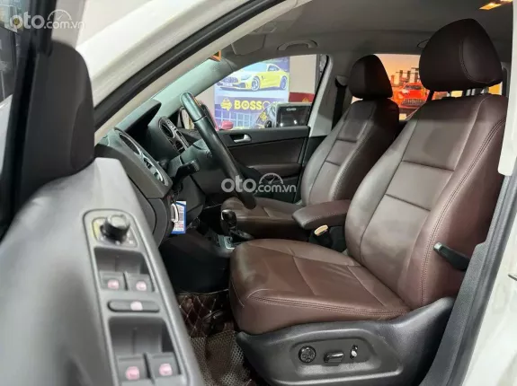 Volkswagen Tiguan 2.0AT 2016 - Nhập nguyên chiếc Đức