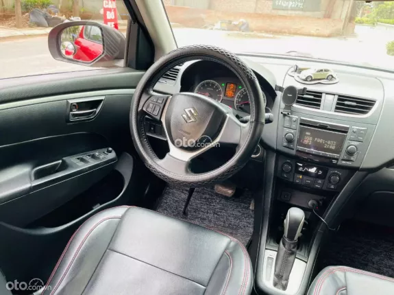 Suzuki Swift 2014 - Mới bảo dưỡng kỹ thay 4 quả lốp mới