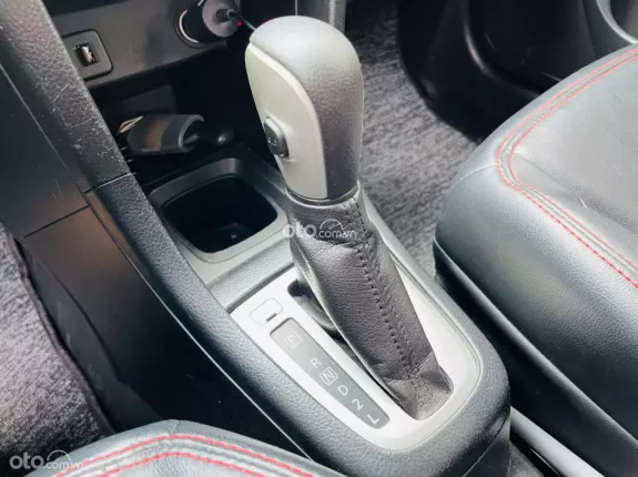 Suzuki Swift 2014 - Mới bảo dưỡng kỹ thay 4 quả lốp mới