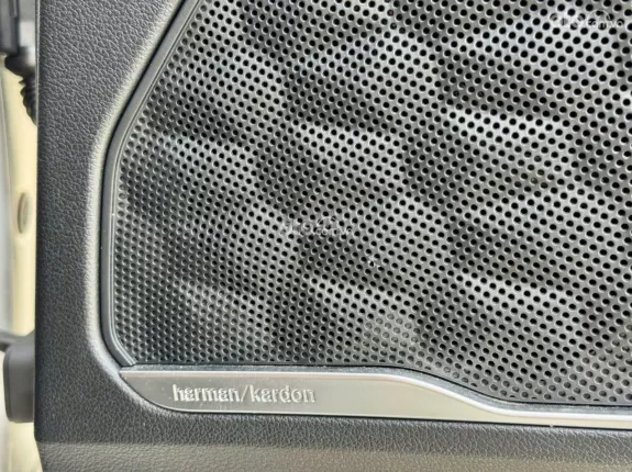 Hyundai Santa Fe 2.2 Dầu Cao cấp 2022 - Đăng ký 1 chủ mua mới từ đầu