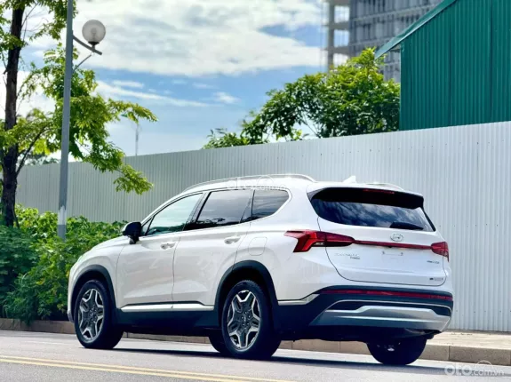 Hyundai Santa Fe 2.2 Dầu Cao cấp 2022 - Đăng ký 1 chủ mua mới từ đầu