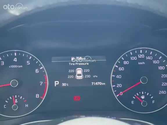 Kia Cerato 2.0 AT Premium 2020 - Salon xin được chào bán chiếc xe