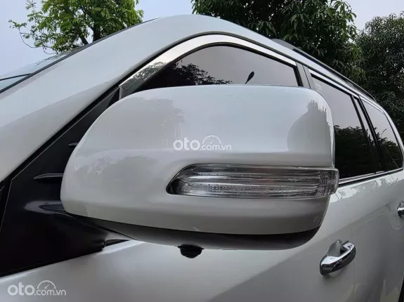 Toyota Land Cruiser VX 4.6 V8 2016 - Odo 9v miles, siêu đẹp, biển HN