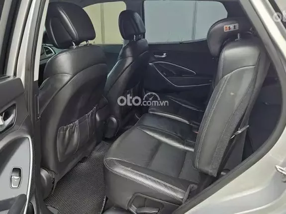 Hyundai Santa Fe 2.4L Xăng Cao cấp 2016 - Chiếc xe 7 chỗ phù hợp mọi gia đình, chủ giữ gìn