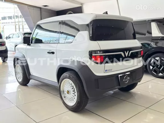 VinFast VF 3 2025 - Xe lên full phụ kiện: Led mí, mâm, gương điện, fim cách nhiệt, ghế da, cam lùi