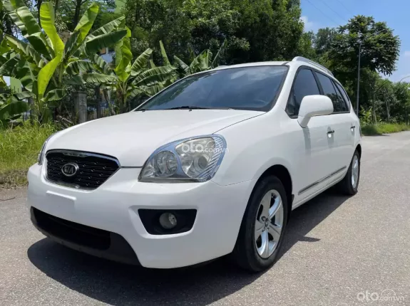 Kia Carens S 2.0 MT 2015 - Kia Carens 2015 MT, 2.0, 12v