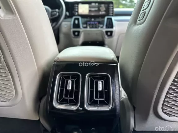 Kia Sorento 2.2 DAT Premium 2020 - Odo 11.5v cực đẹp