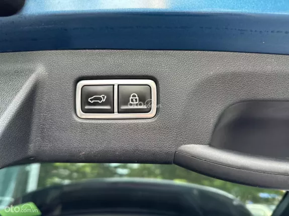 Kia Sorento 2.2 DAT Premium 2020 - Odo 11.5v cực đẹp