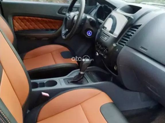 Ford Ranger XLS 2.0L 4x2 AT 2017 - Xe đẹp