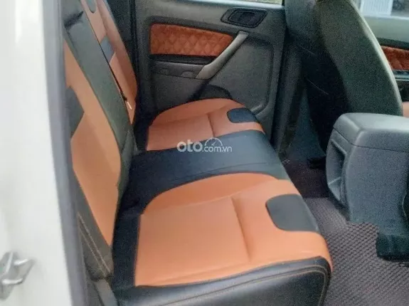 Ford Ranger XLS 2.0L 4x2 AT 2017 - Xe đẹp
