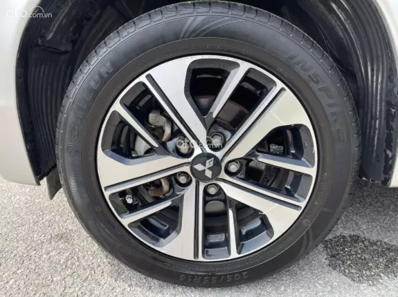 Mitsubishi Xpander 1.5 AT  2019 - Xe lướt đẹp, giá tốt thương lượng