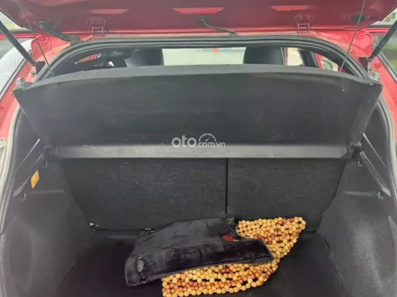 Toyota Yaris 1.3G 2015 - Chủ đi giữ gìn, giá tốt sang tên, đủ hồ sơ