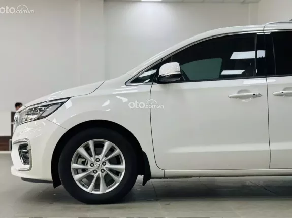 Kia Sedona 3.3 Platinum G 2019 - Xe lướt chất lượng như mới