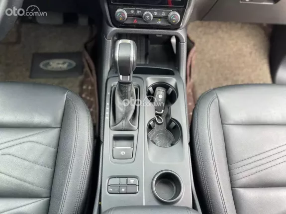 Ford Everest Titanium 2.0 AT 4x2 2023 - Salon xin được chào bán chiếc xe