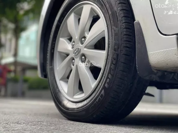 Hyundai Grand i10 Sedan 1.2 AT 2016 - Bao check, test toàn quốc