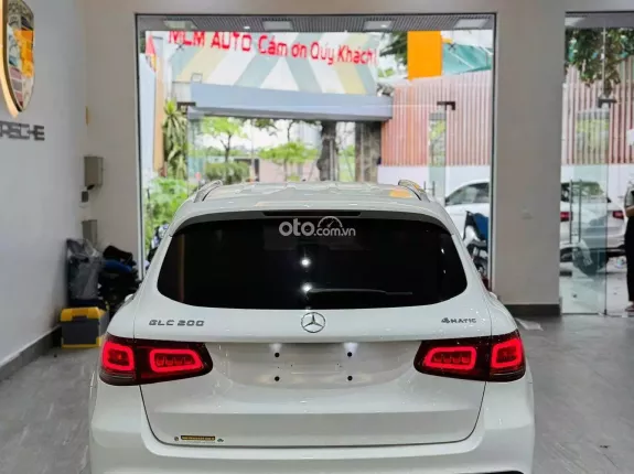 Mercedes-Benz GLC 200 4Matic 2020 - Xe một chủ từ đầu full bảo dưỡng hãng